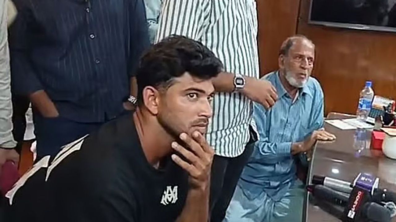 ক্রিকেটার নাঈমকে হেনস্তা, খুলশী থানার ওসি প্রত্যাহার