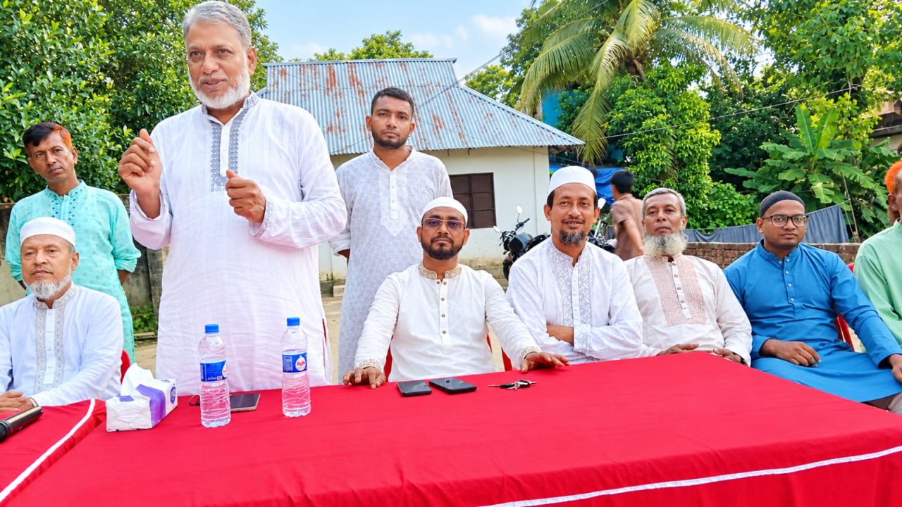 &lrm;বেগমগঞ্জ ৫নং ছয়ানী ইউনিয়নে জাতীয়তাবাদী কৃষকদলের কর্মী সমাবেশ অনুষ্ঠিত